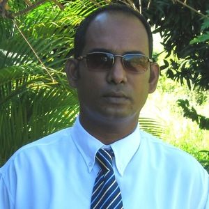 Meet your Posher, Loga